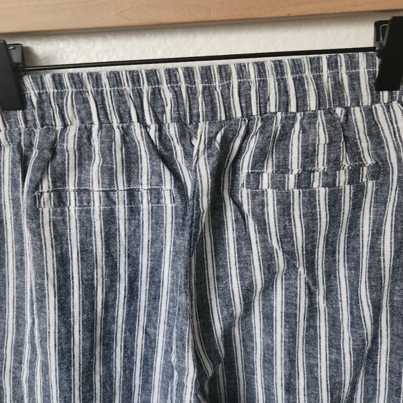 Iris Linen Pants - Striped - Picture 2 of 7